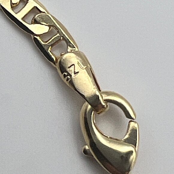 Beautiful BZL Locket and chain - Picture 8 of 12